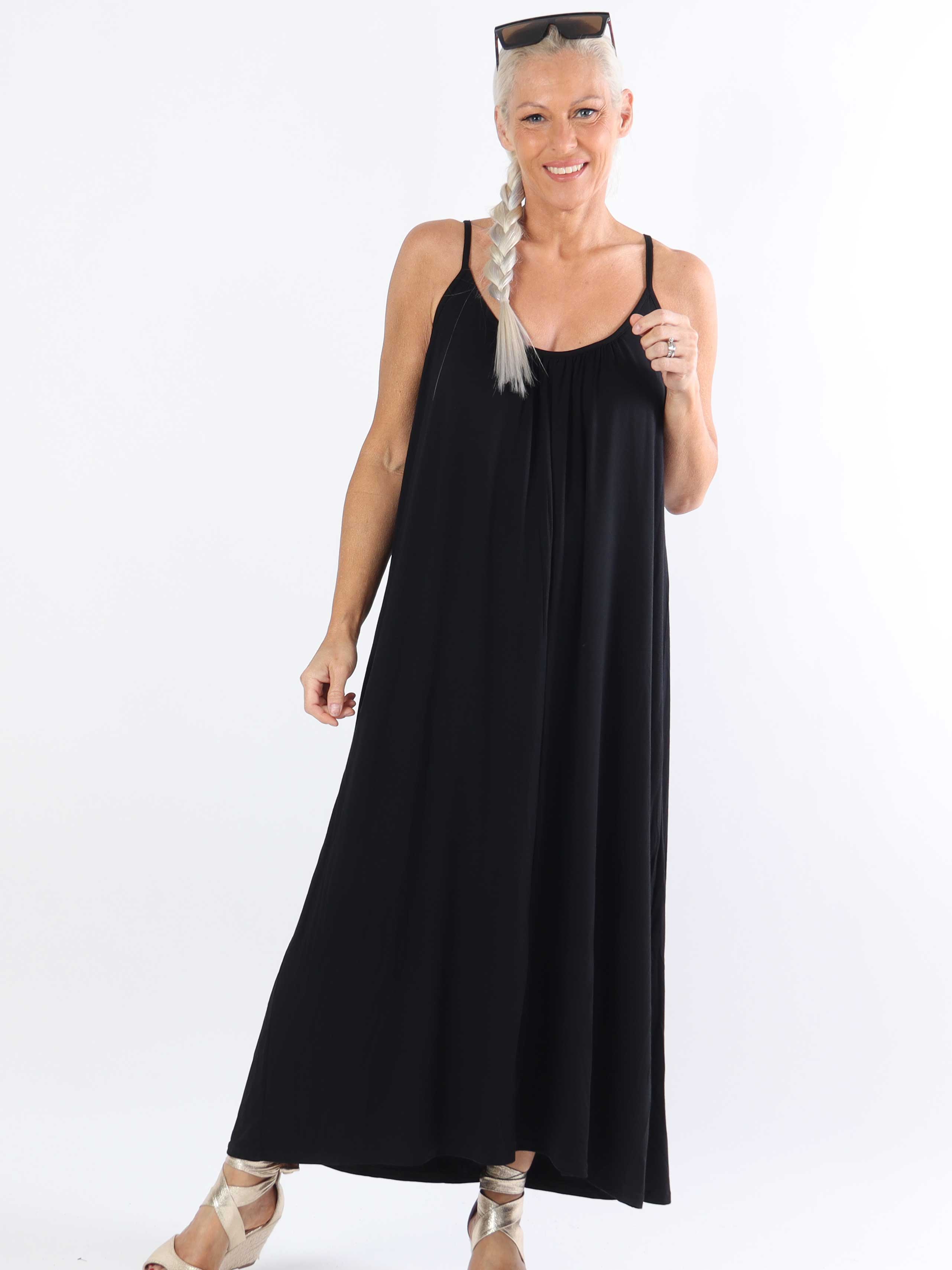 Olivia - Lang plus size stropkjole i viskose